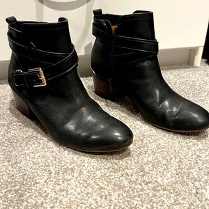 Size 6.5 Coach ankle boots with small heel